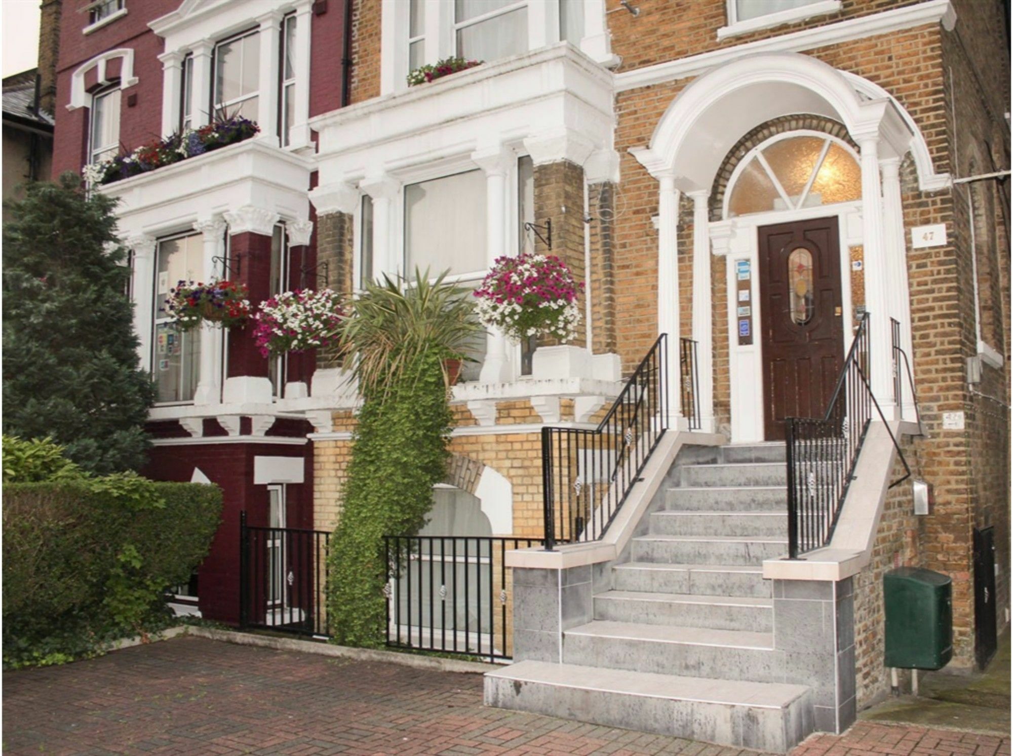 Lampton Guest House Hounslow Exterior foto