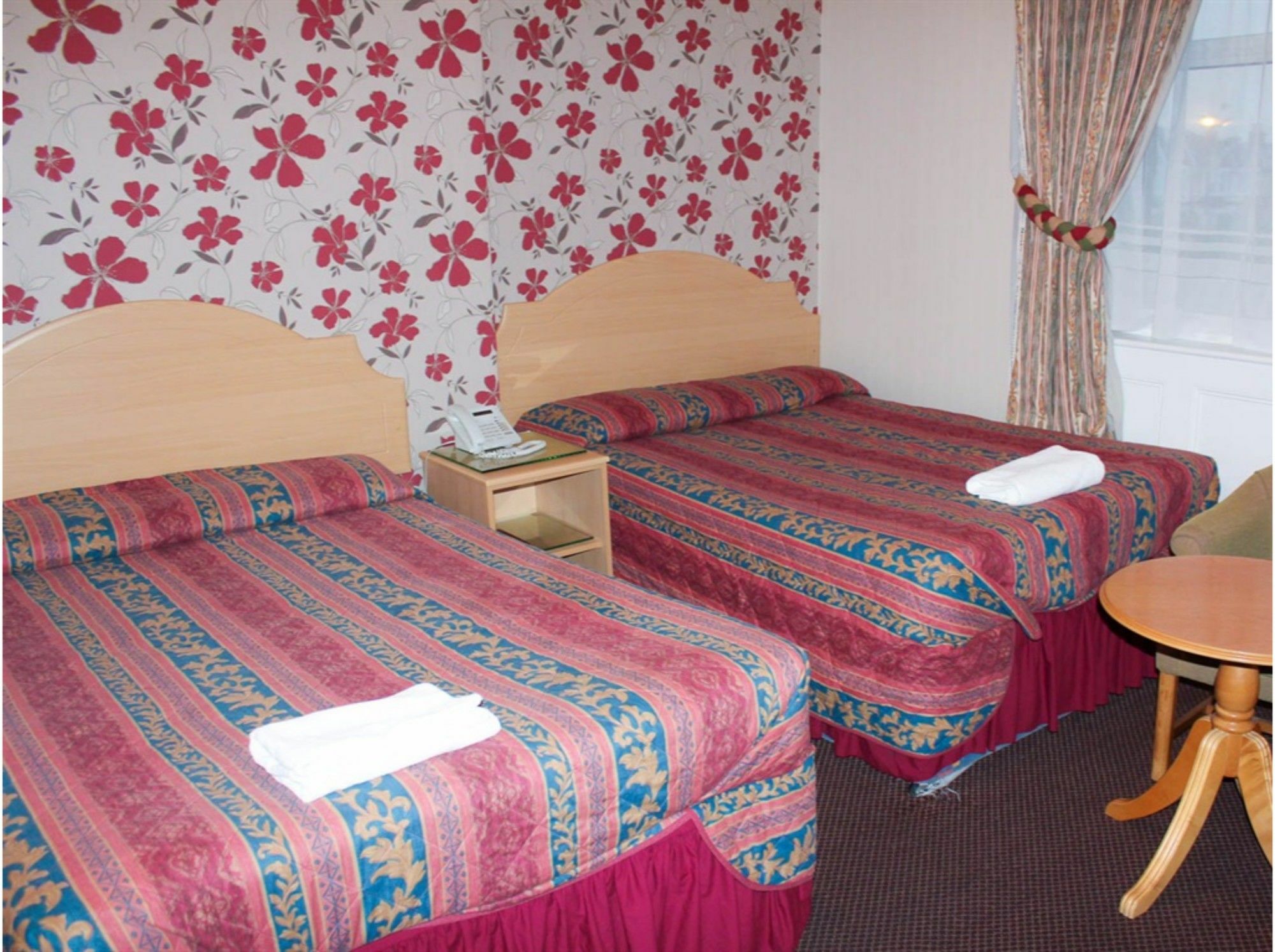 Lampton Guest House Hounslow Exterior foto